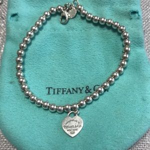 Return to Tiffany bead bracelet